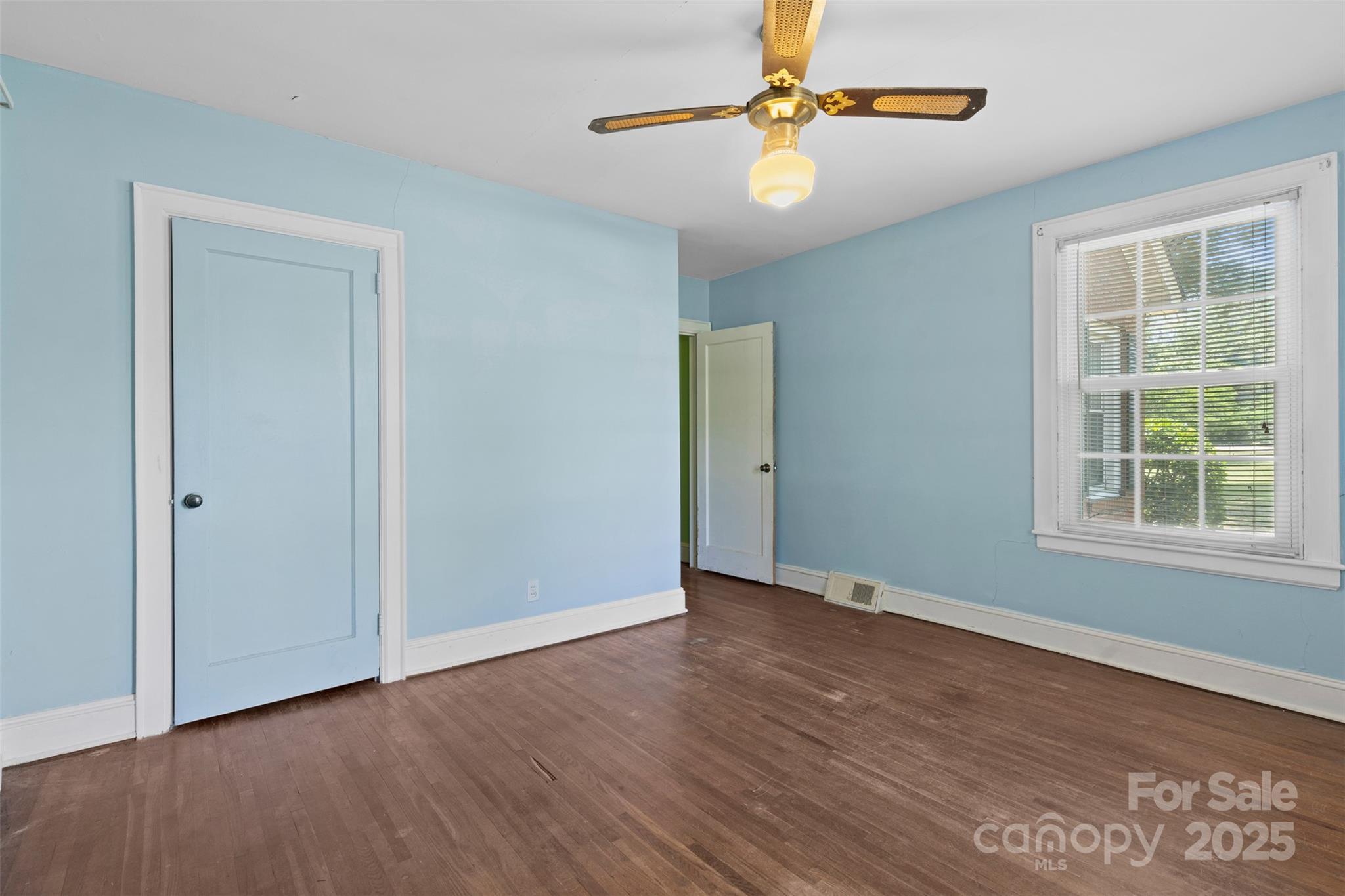 4608 Beatties Ford Road Charlotte, NC 28216 - Photo 14 of 31 Gallery Image 14