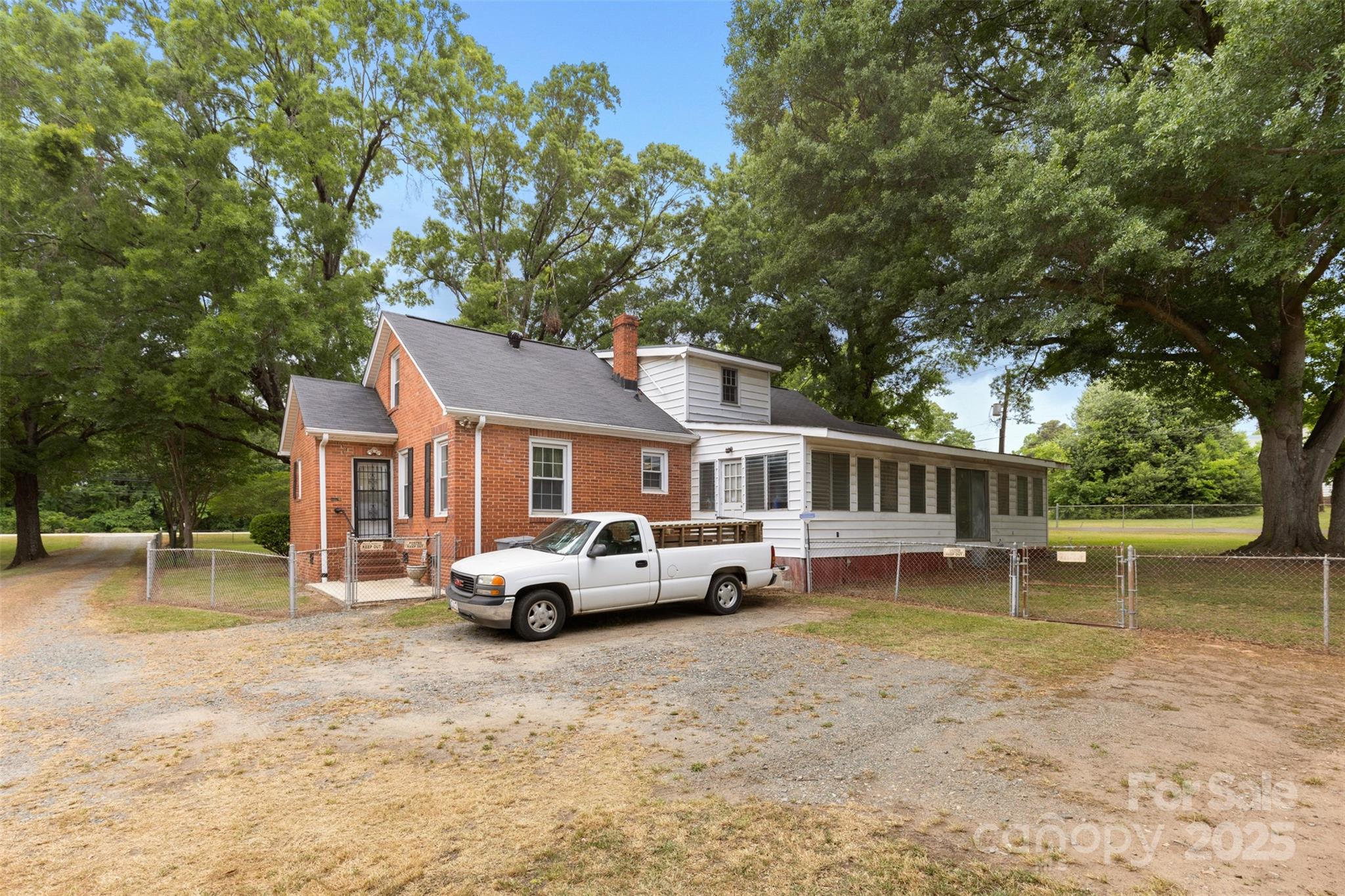 4608 Beatties Ford Road Charlotte, NC 28216 - Photo 28 of 31 Gallery Image 28