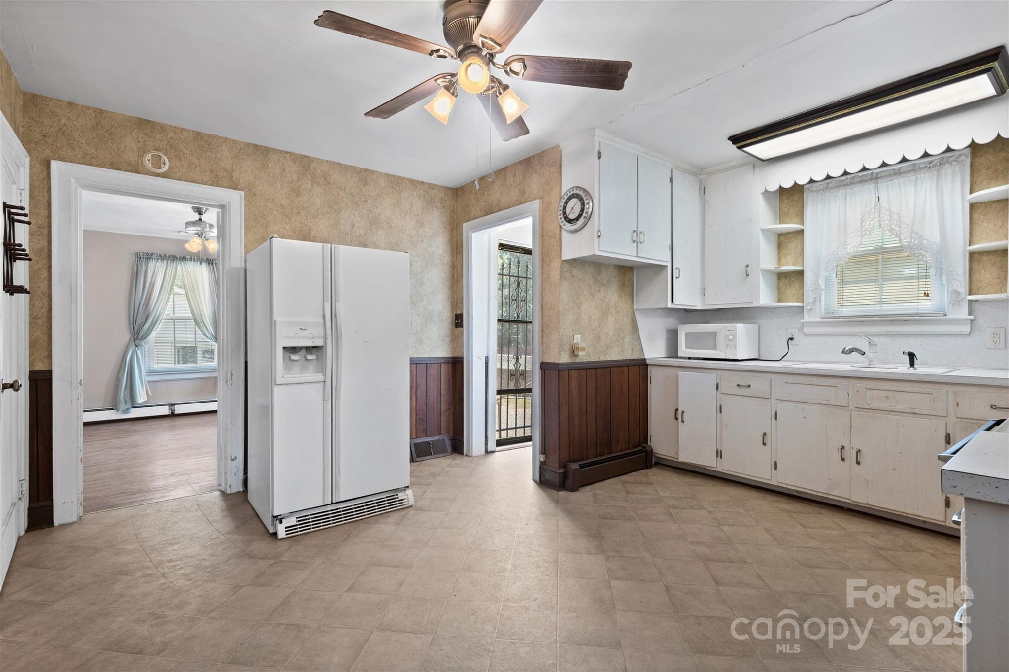 4608 Beatties Ford Road Charlotte, NC 28216 - Photo 6 of 31 Gallery Image 6