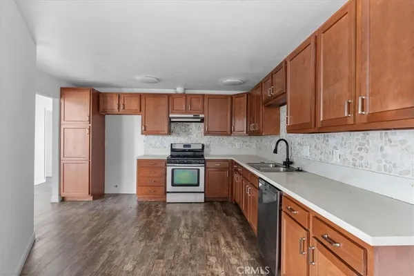 $1,398,000 | 1327 North Pennsylvania Avenue, Colton, CA 92324