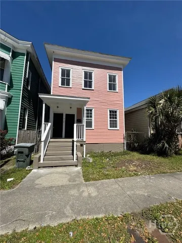 $1,700 | 516 West 38th Street, Savannah, GA 31415