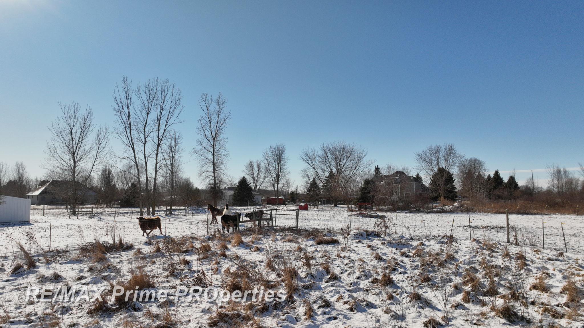 2056 Duffield Road Flushing, MI 48433 - Photo 20 of 91 50197697-24ad421b-d4c1-4a1b-8d77-899489db7dc9.JPG