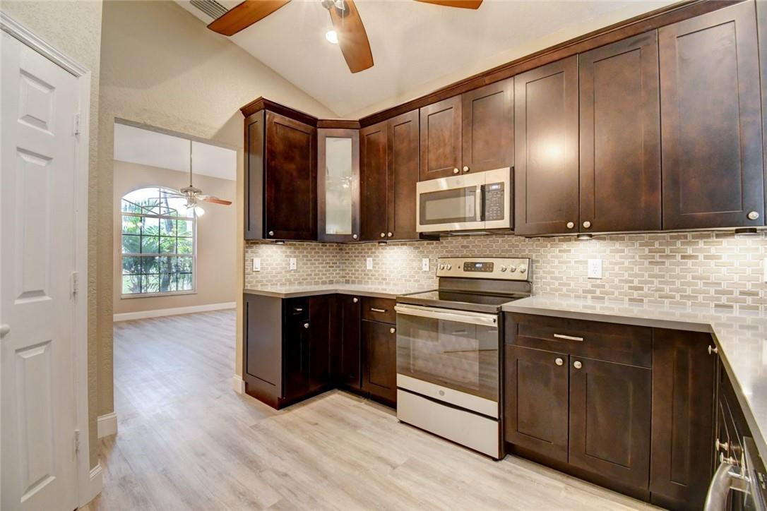 4580 Northwest 3rd Avenue Boca Raton, FL 33431 - Photo 16 of 47 Photo 16