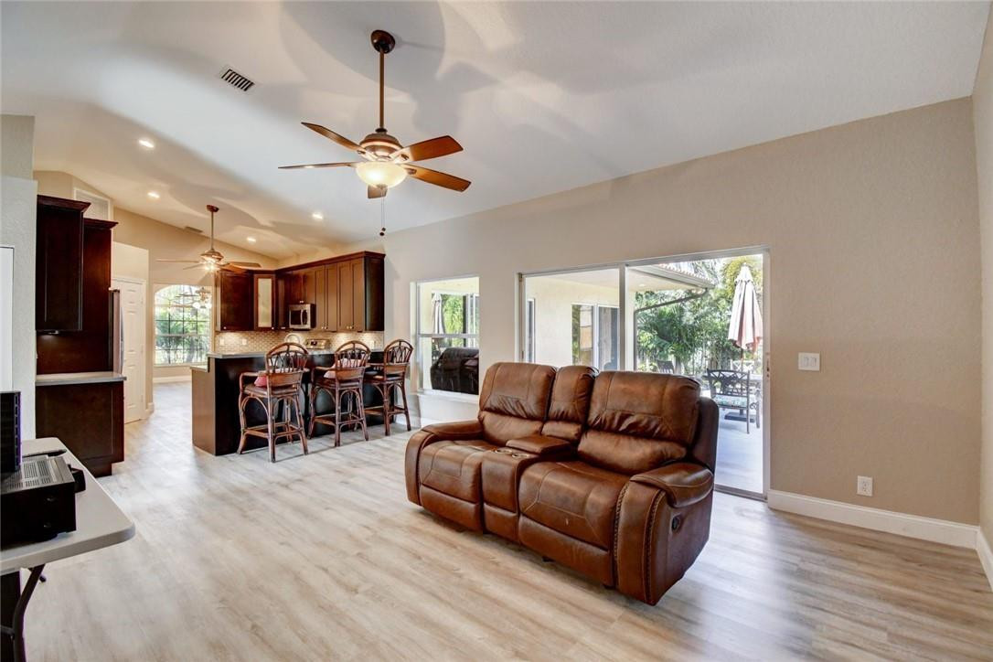 4580 Northwest 3rd Avenue Boca Raton, FL 33431 - Photo 20 of 47 Photo 20