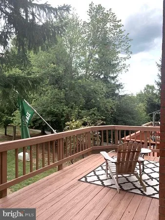 $3,400 | 12304 Quiet Hollow Court, Fairfax, VA 22033