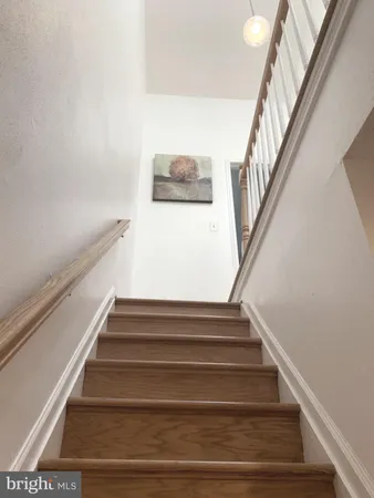 $3,400 | 12304 Quiet Hollow Court, Fairfax, VA 22033