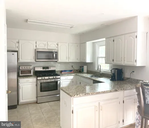 $3,400 | 12304 Quiet Hollow Court, Fairfax, VA 22033