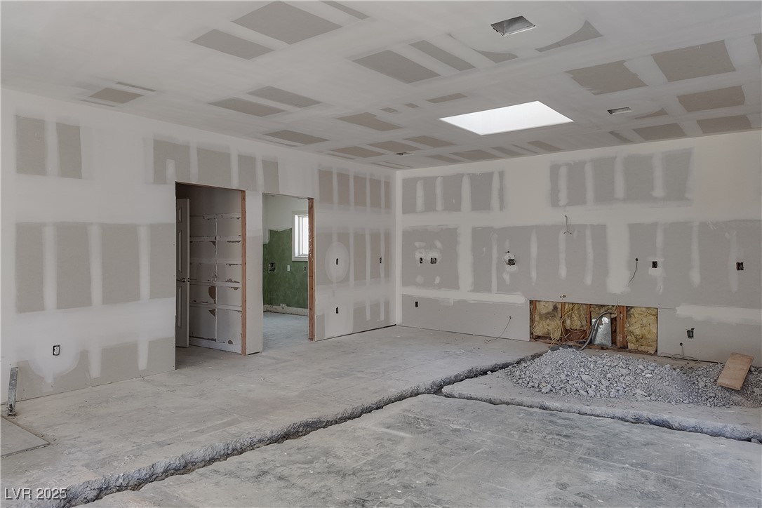 3840 South Topaz Road Las Vegas, NV 89121 - Photo 21 of 89 View of bedroom