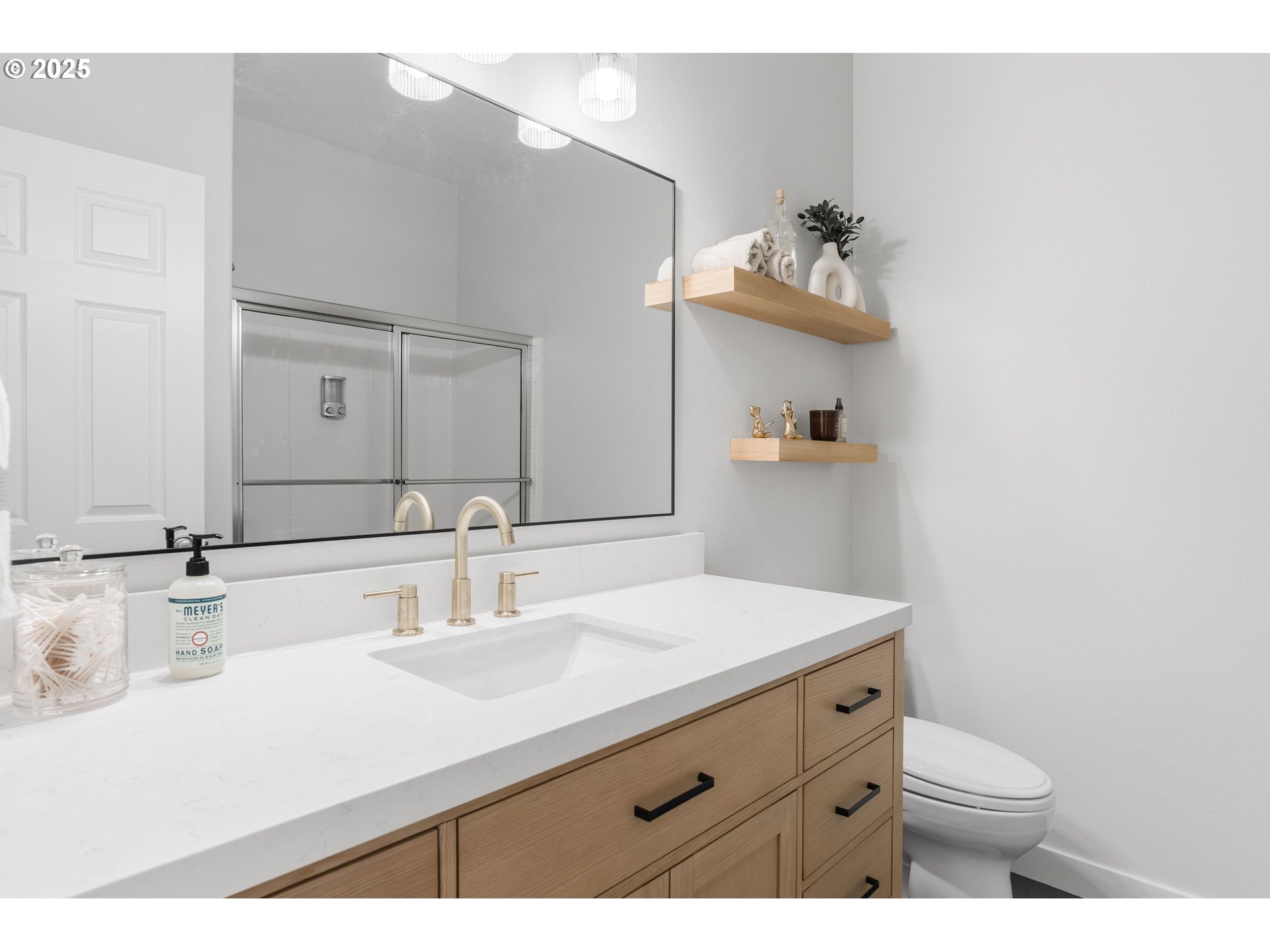 909 Northwest 22nd Avenue Camas, WA 98607 - Photo 17 of 35