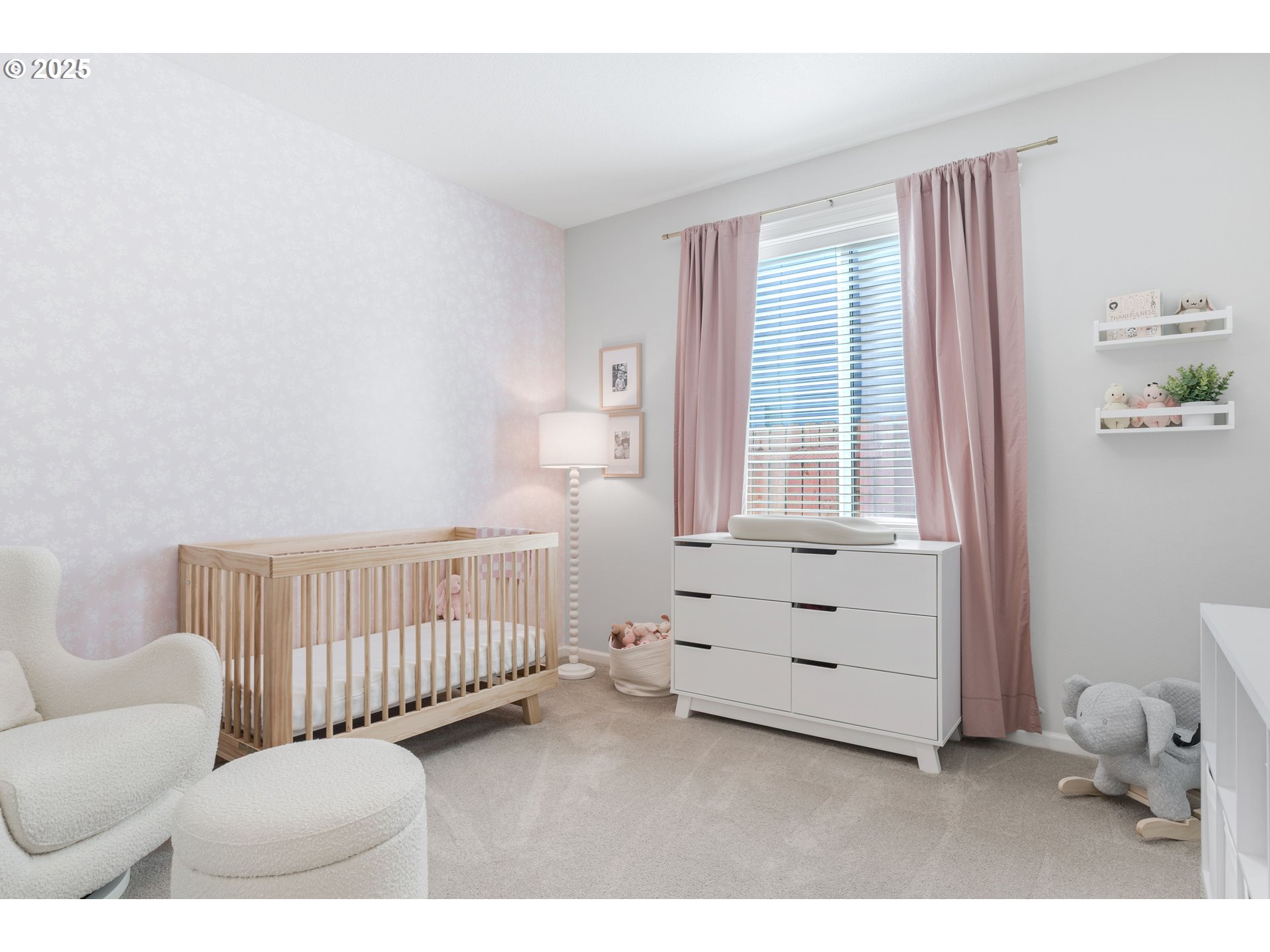 909 Northwest 22nd Avenue Camas, WA 98607 - Photo 19 of 35