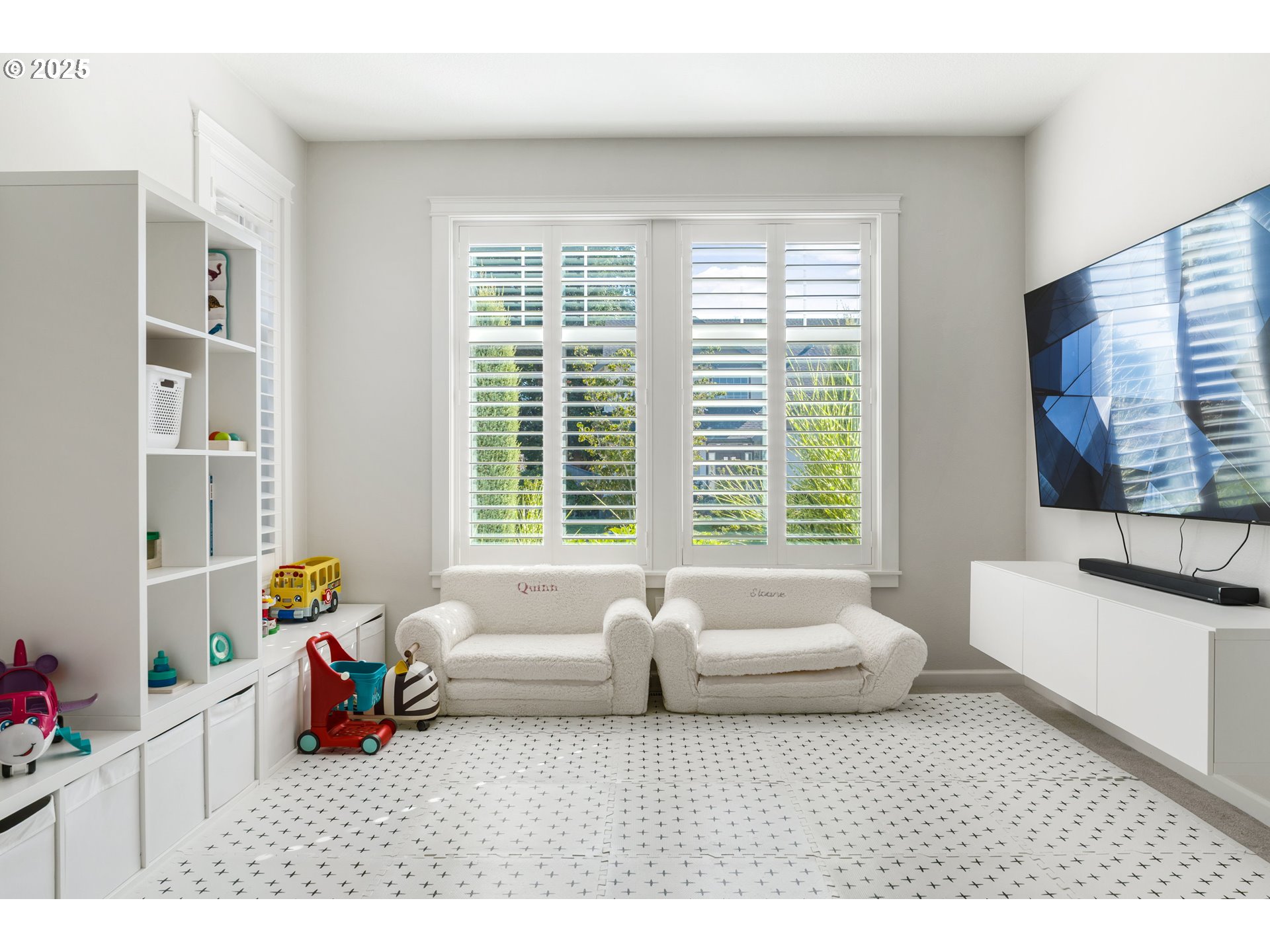 909 Northwest 22nd Avenue Camas, WA 98607 - Photo 31 of 35