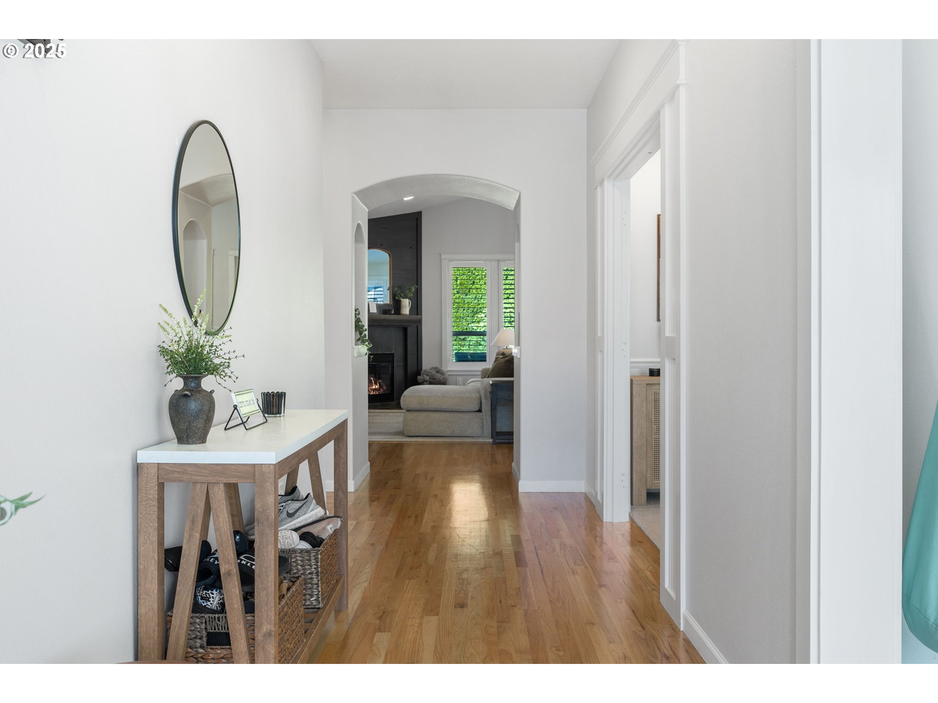 909 Northwest 22nd Avenue Camas, WA 98607 - Photo 5 of 35