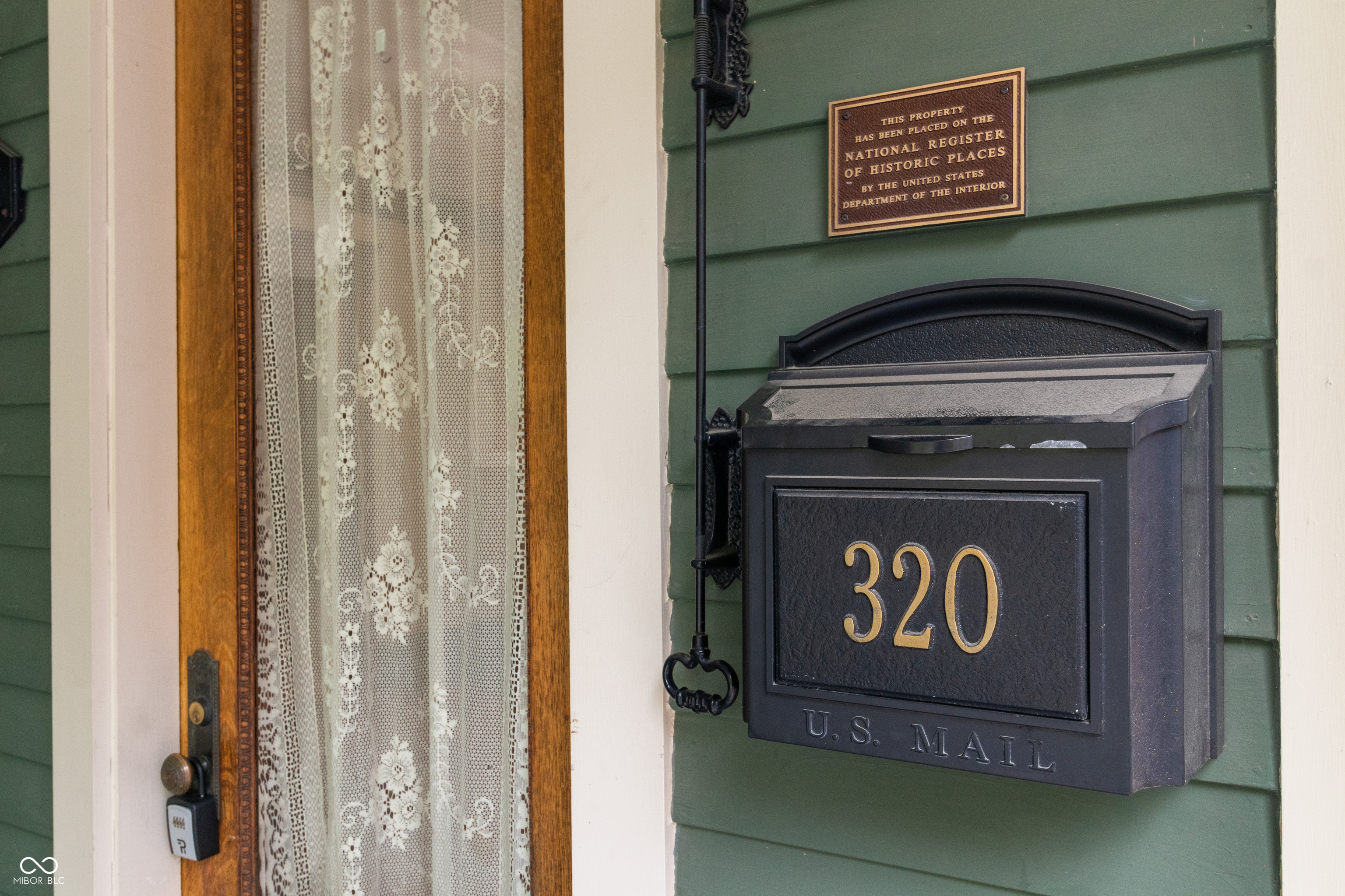 320 West 12th Street Anderson, IN 46016 - Photo 4 of 46