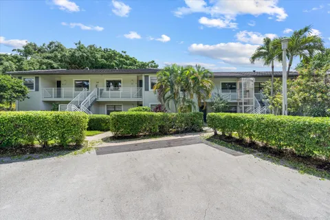 $99,990 | 32 Southport Lane, Unit D, Boynton Beach, FL 33436