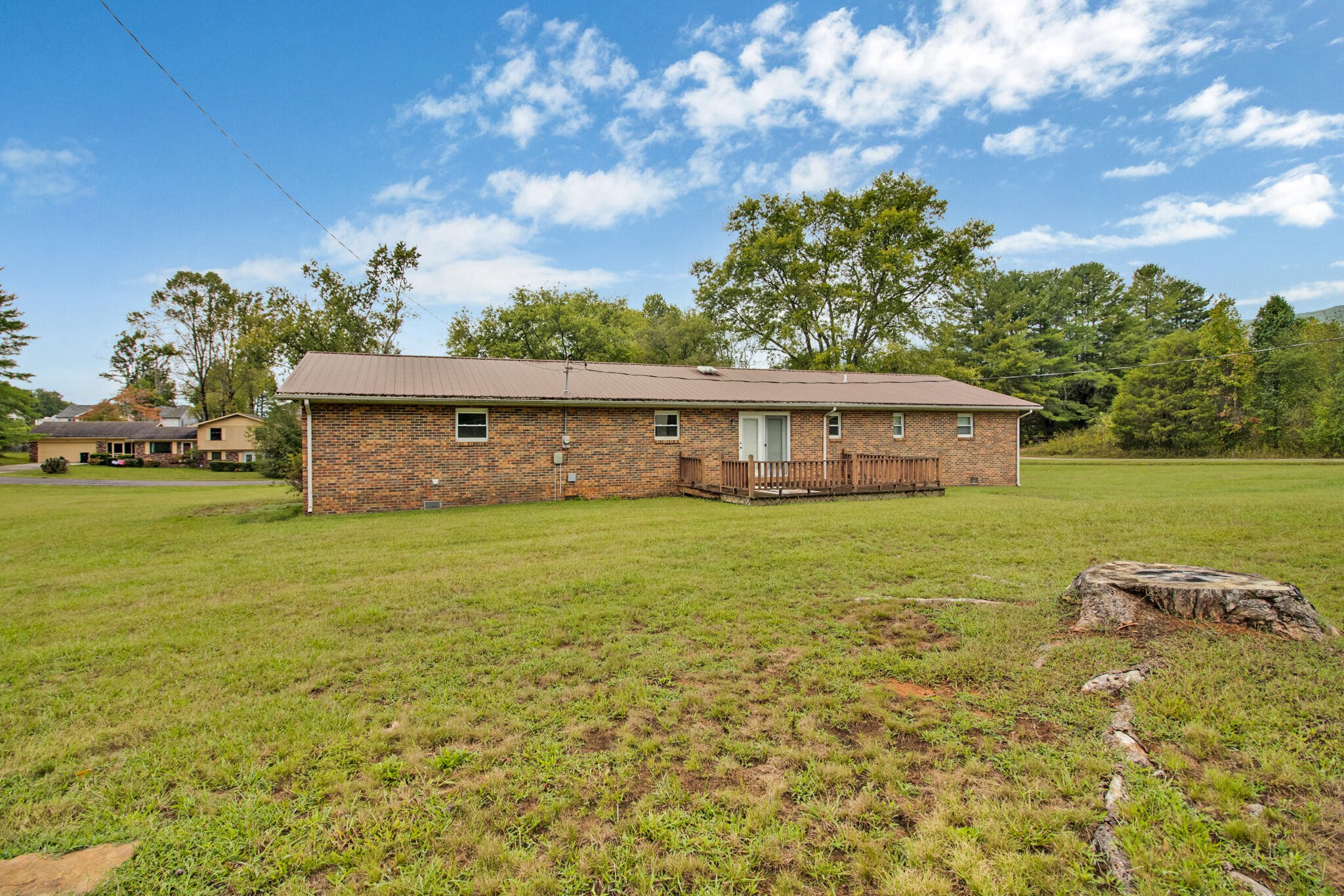 1228 Sequatchie Road Pikeville, TN 37367 - Photo 26 of 27 Gallery Image 26