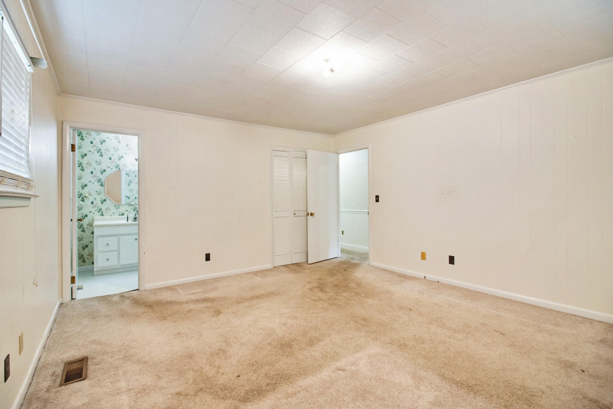 1228 Sequatchie Road Pikeville, TN 37367 - Photo 10 of 27 Gallery Image 10