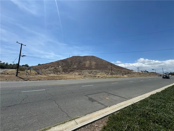 $5,500,000 | 3696 Hamner, Norco, CA 92860