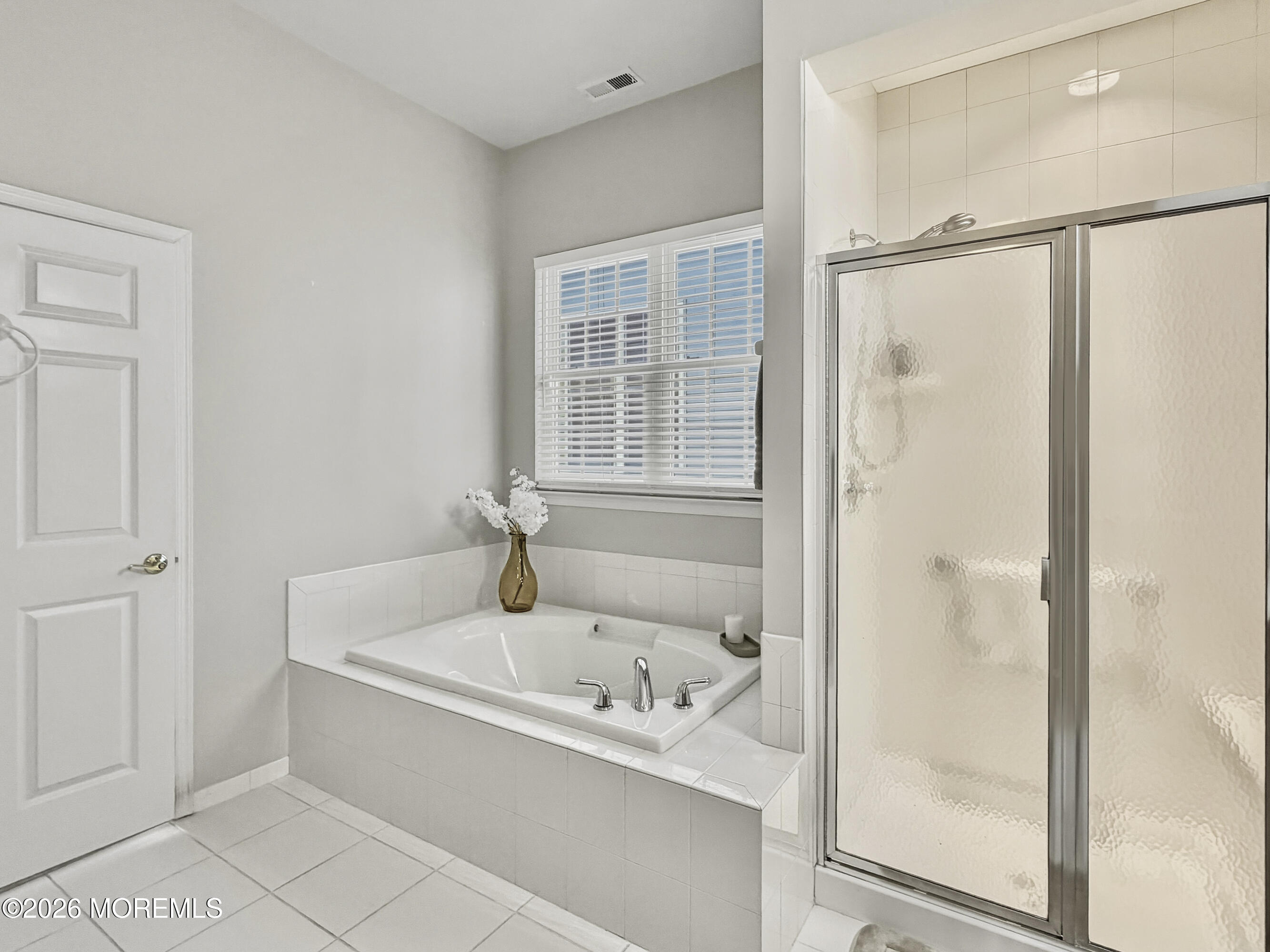 1 Bay Hill Road Jackson, NJ 08527 - Photo 26 of 37 masterbath.1
