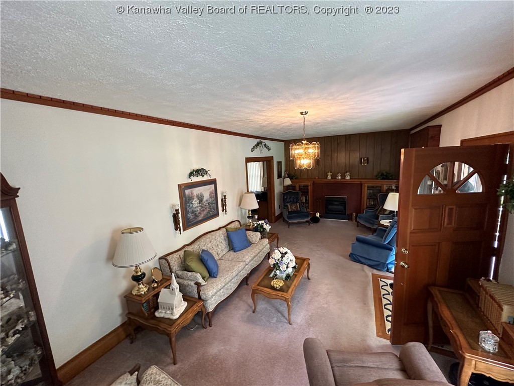 136 Greenmont Road Lyburn, WV 25632 - Photo 4 of 28 Gallery Image 4