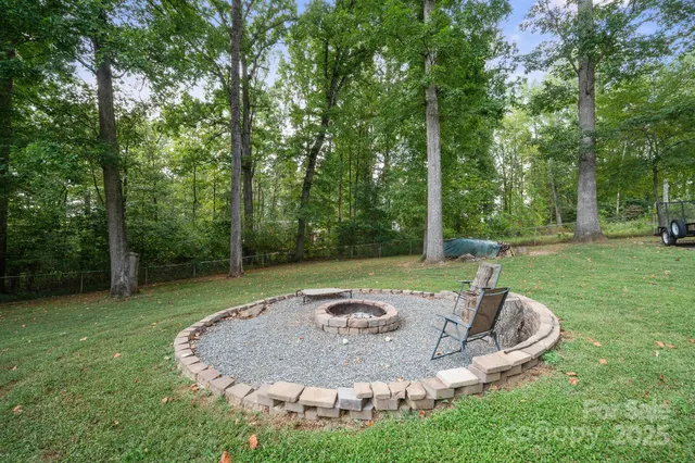 $329,900 | 2714 Mauser Drive, Newton, NC 28658