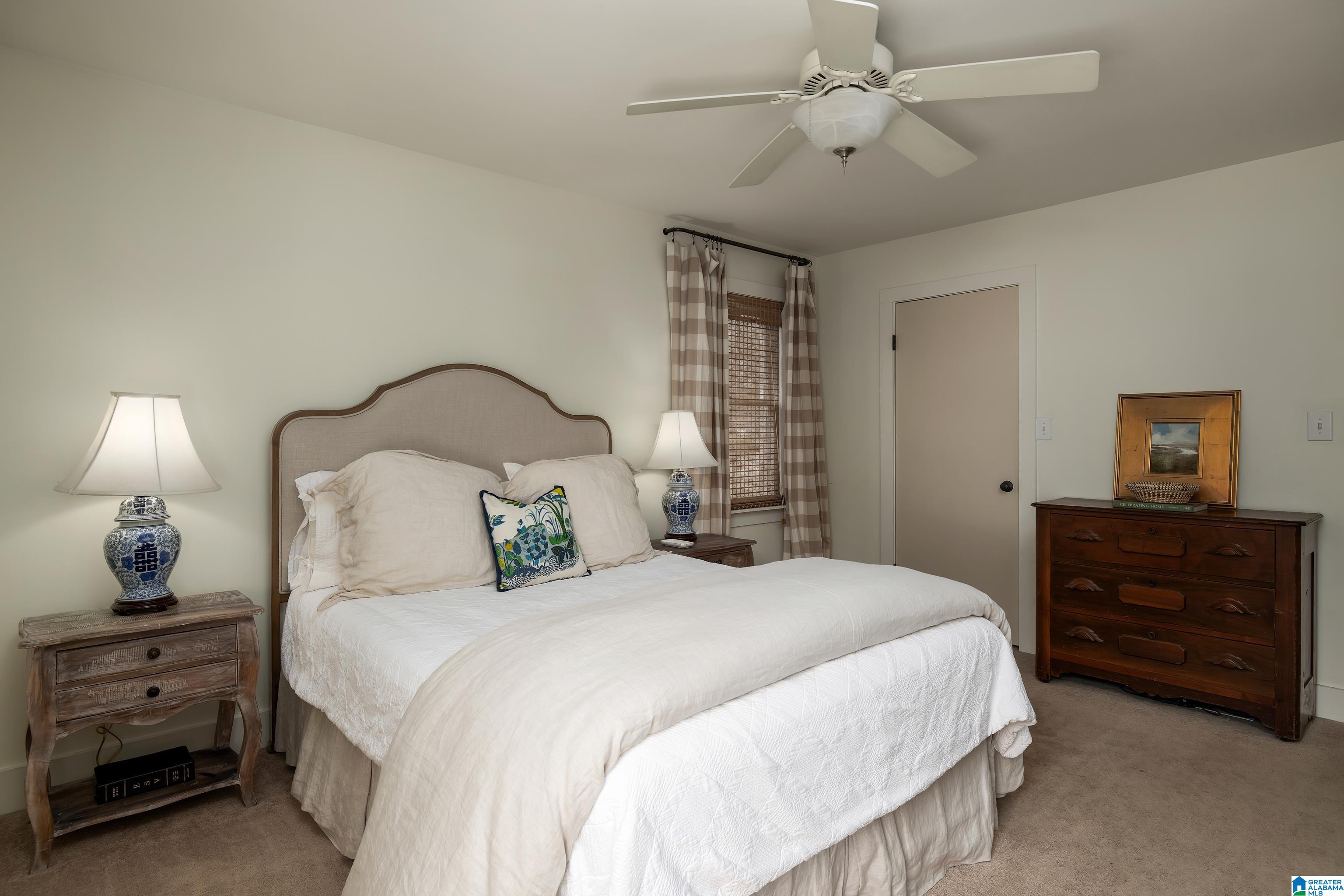 909 Broadway Street Birmingham, AL 35209 - Photo 26 of 42