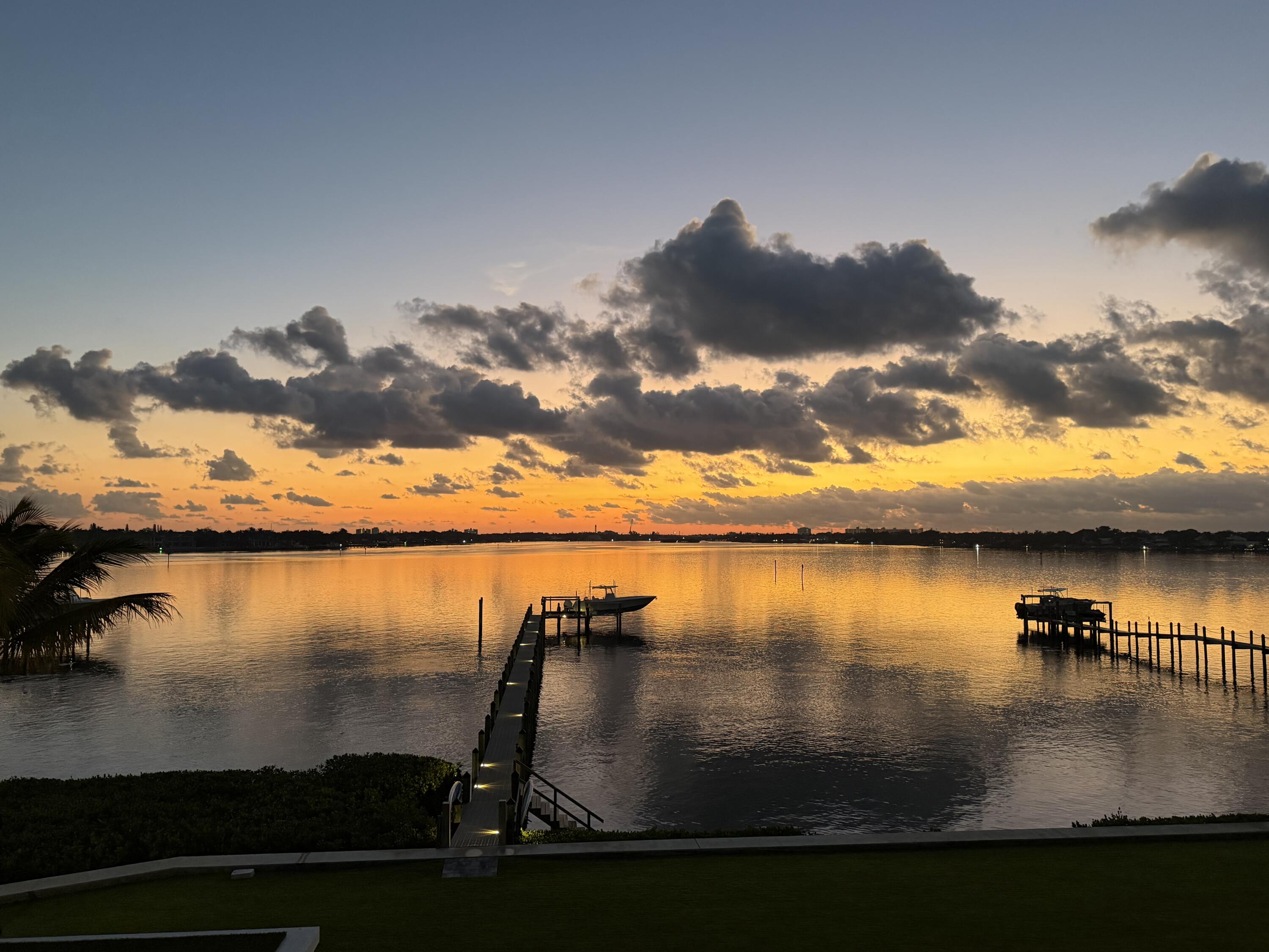 5211 Pennock Point Road Jupiter, FL 33458 - Photo 4 of 69 a view of swimming pool and an ocean