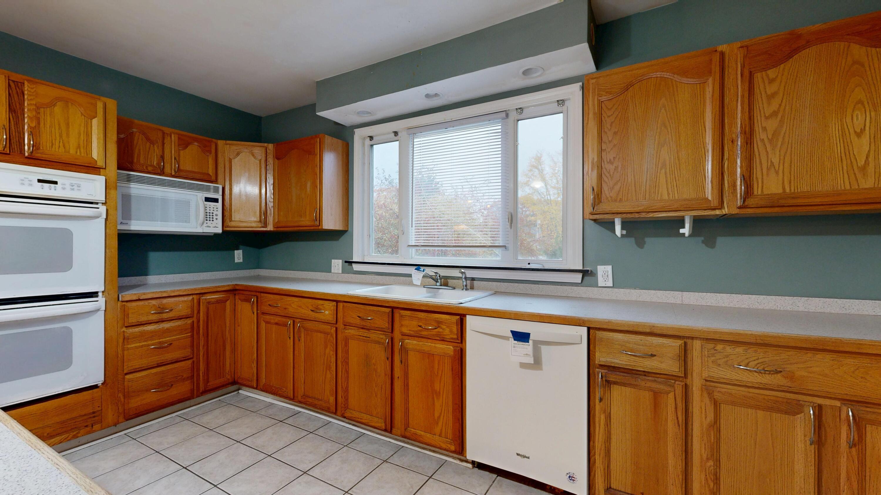 7 Hubbard Street Saco, ME 04072 - Photo 11 of 49 7-Hubbard-Street-10232025_092207