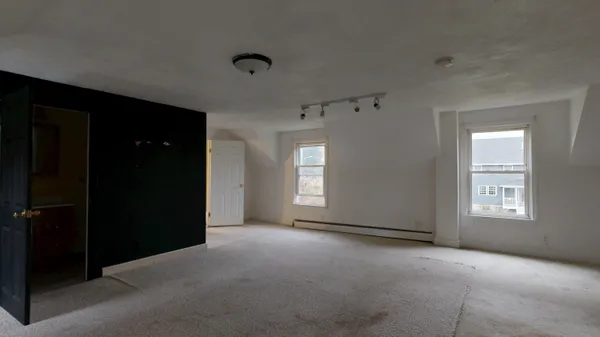 $409,900 | 7 Hubbard Street, Saco, ME 04072