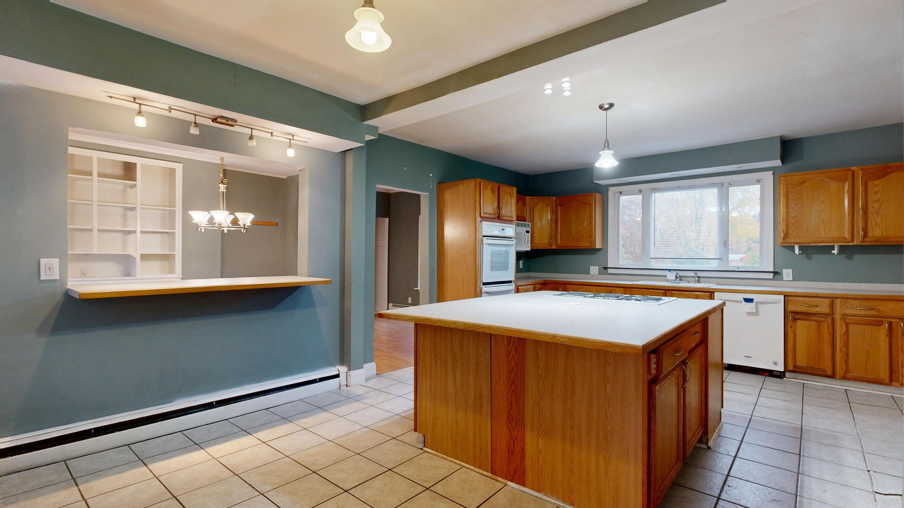 7 Hubbard Street Saco, ME 04072 - Photo 4 of 49 7-Hubbard-Street-10232025_091952