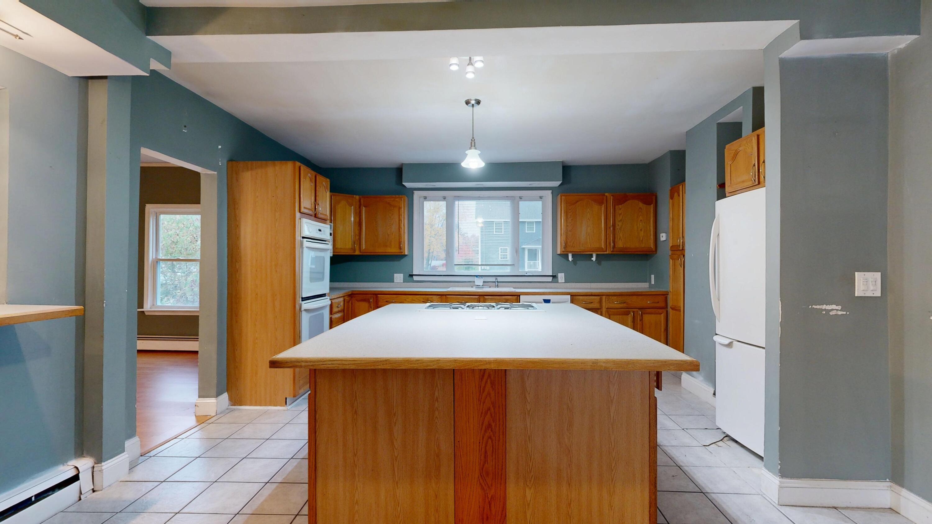 7 Hubbard Street Saco, ME 04072 - Photo 5 of 49 7-Hubbard-Street-10232025_092018