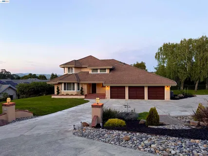 $1,999,000 | 4164 Oak Pointe Court, Hayward, CA 94542