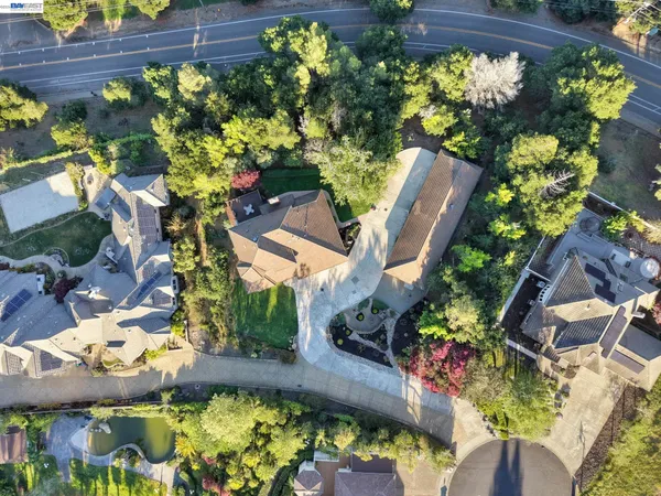 $1,999,000 | 4164 Oak Pointe Court, Hayward, CA 94542