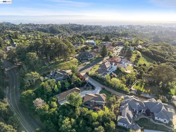 $1,999,000 | 4164 Oak Pointe Court, Hayward, CA 94542