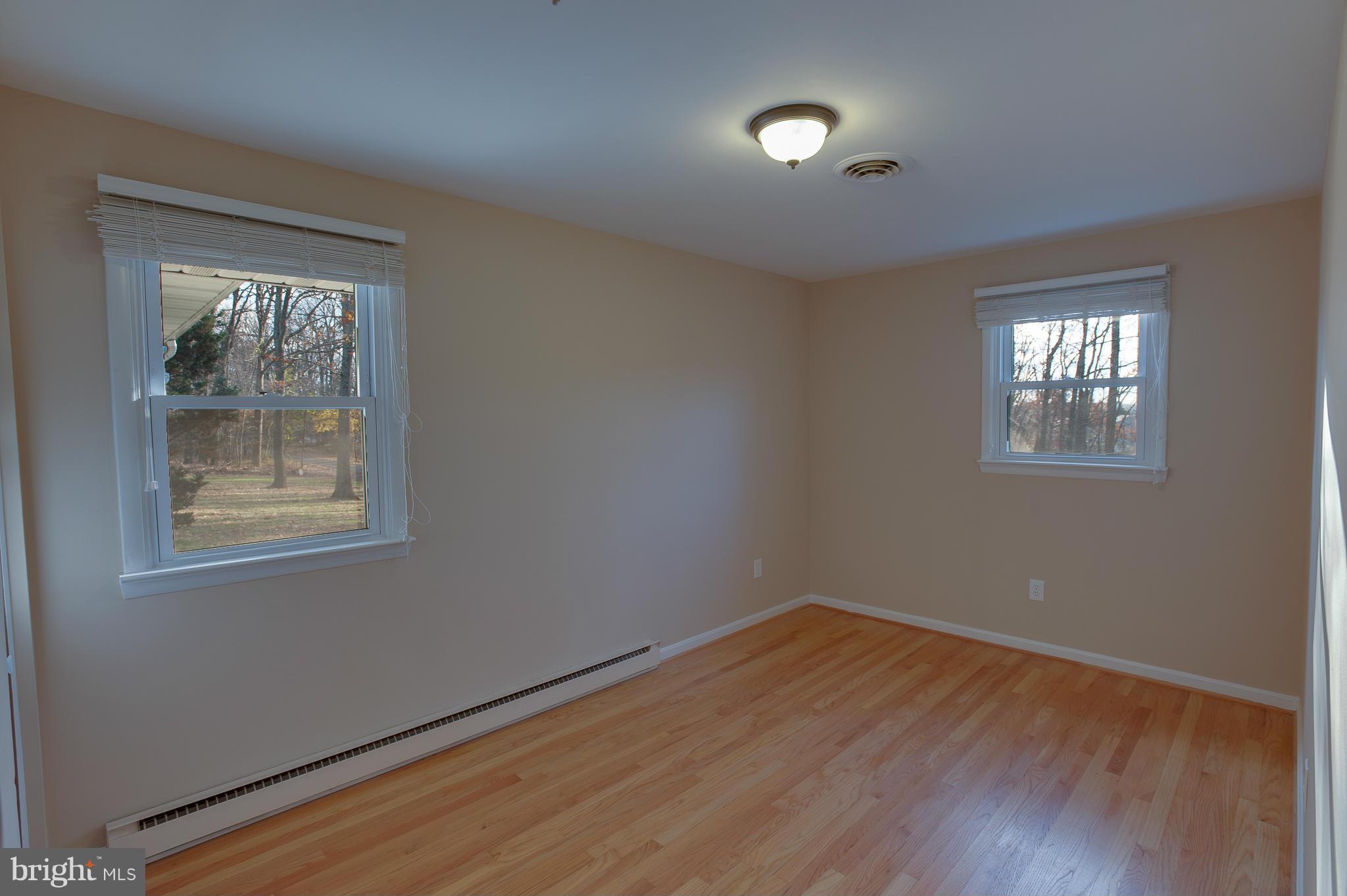 3415 West Watersville Road Mount Airy, MD 21771 - Photo 18 of 24 Bedroom