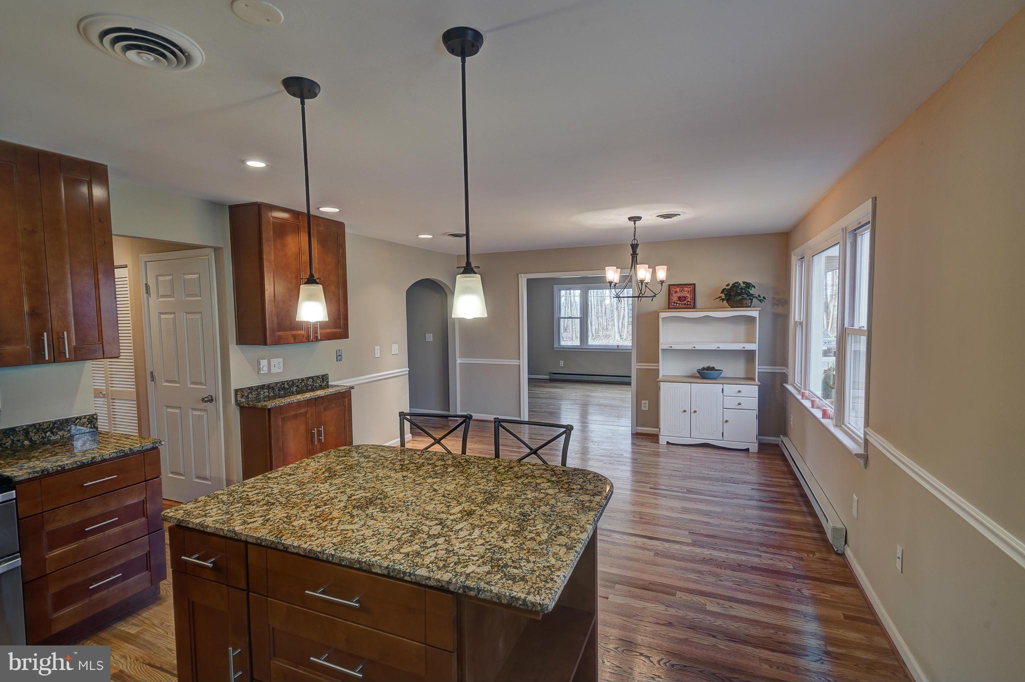 3415 West Watersville Road Mount Airy, MD 21771 - Photo 3 of 24 Kitchen