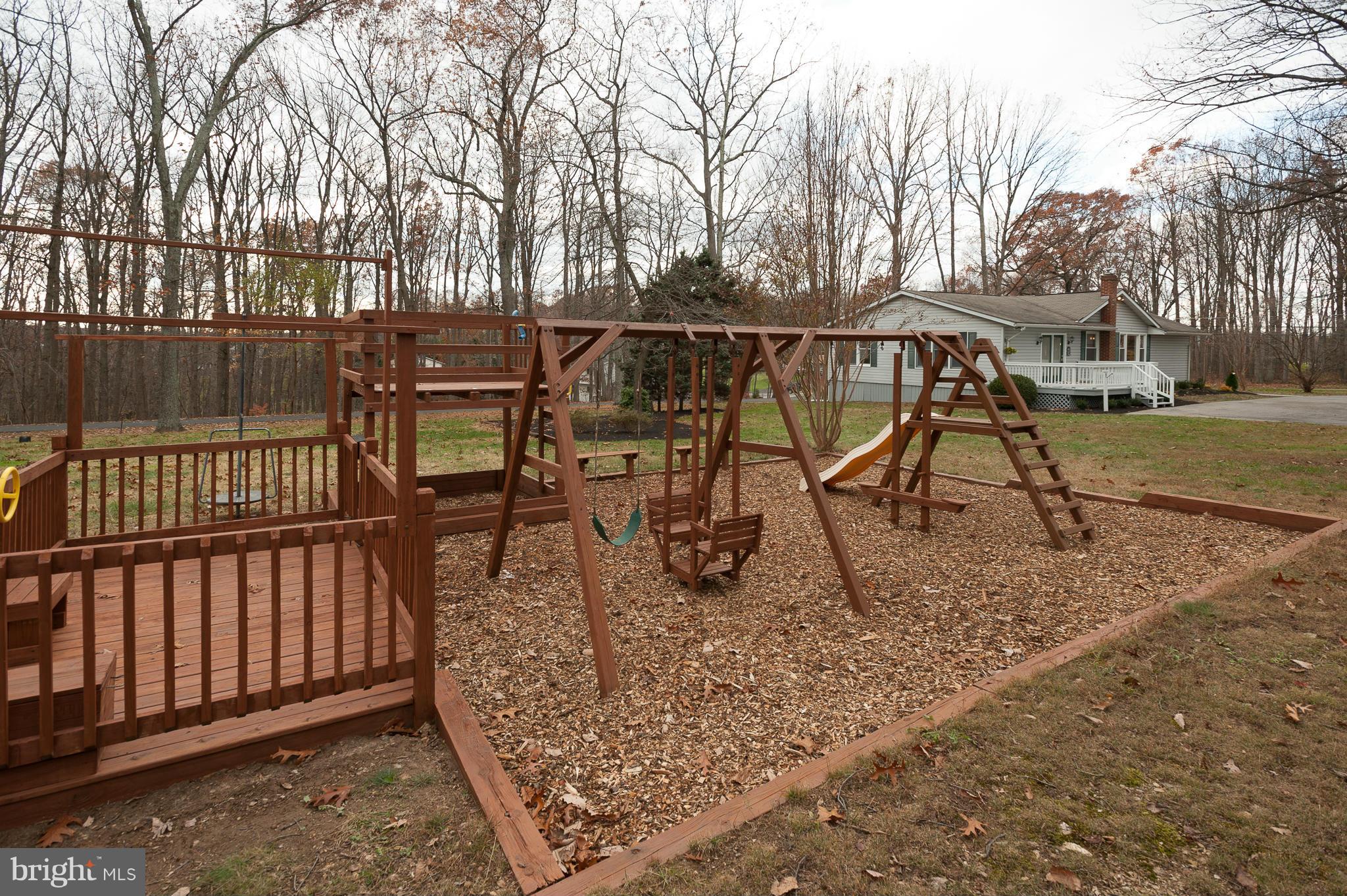 3415 West Watersville Road Mount Airy, MD 21771 - Photo 8 of 24 Exterior (Rear)