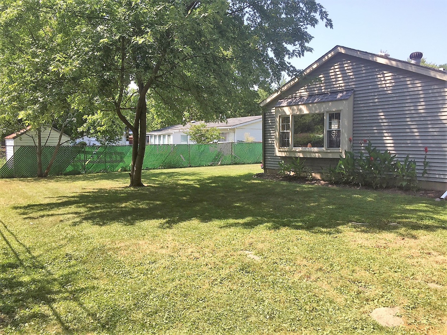 57 Long Beach Road Montgomery, IL 60538 - Photo 11 of 13