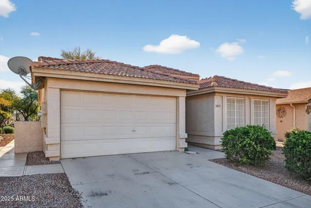$2,000 | 1831 East Lindrick Drive, Chandler, AZ 85249