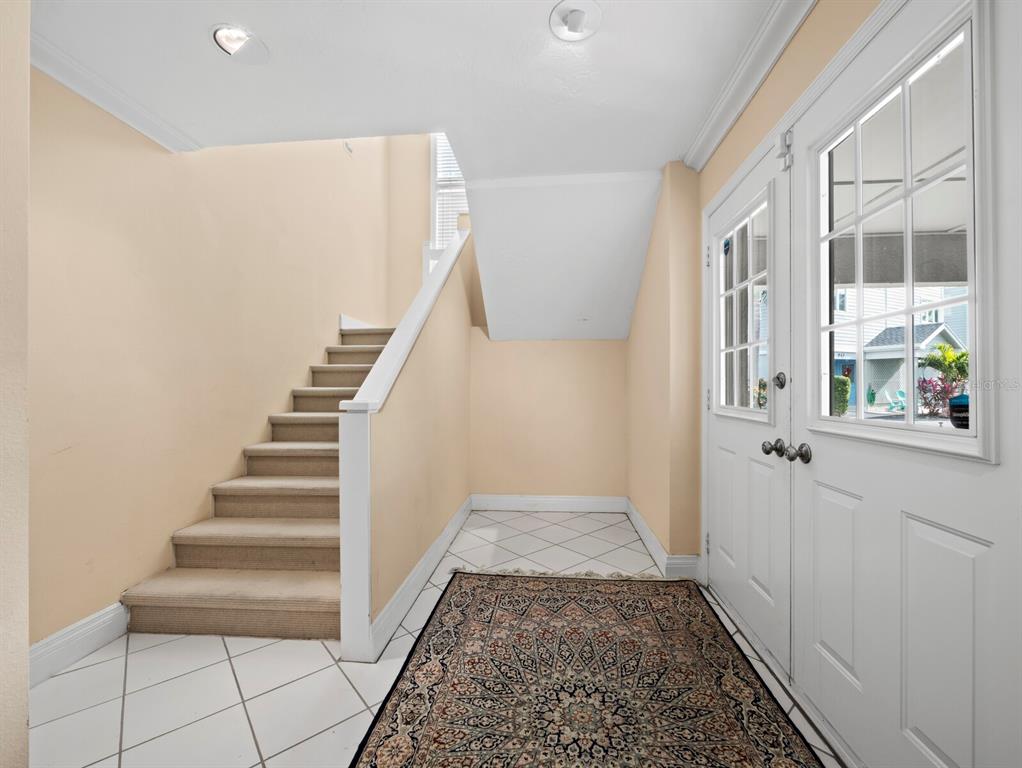836 Evergreen Way Longboat Key, FL 34228 - Photo 4 of 49
