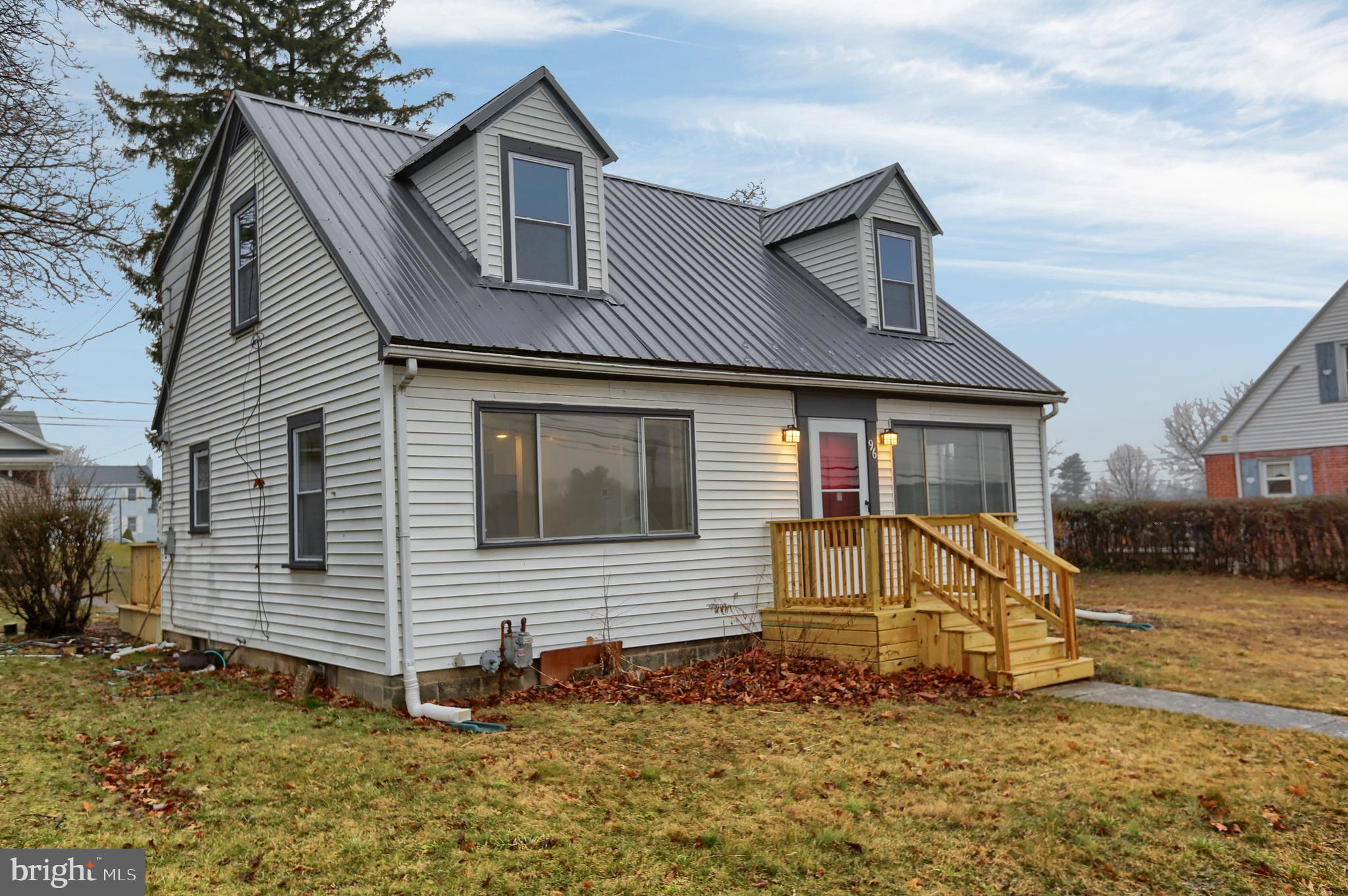 96 South Houcks Road Harrisburg, PA 17109 - Photo 3 of 41 Gallery Image 3