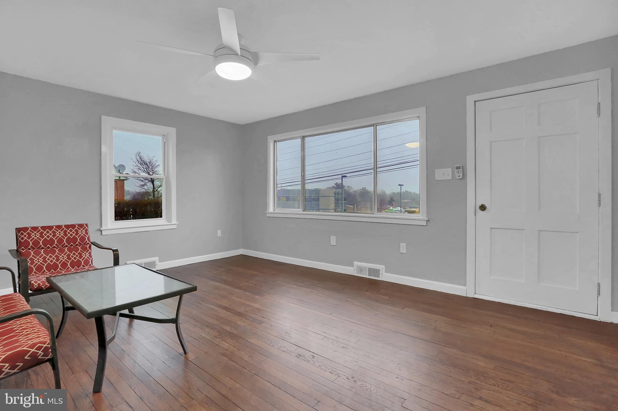 96 South Houcks Road Harrisburg, PA 17109 - Photo 9 of 41 Gallery Image 9