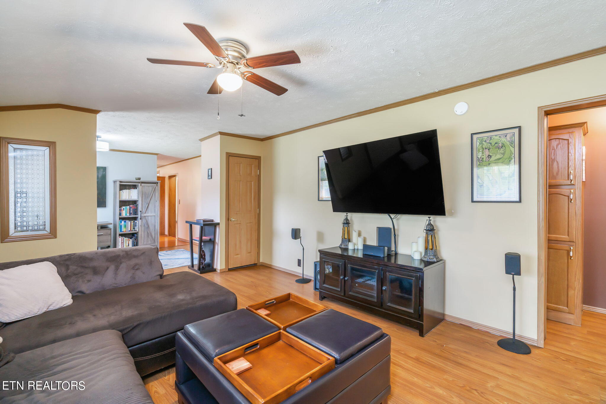 304 Comb Ridge Road Maynardville, TN 37807 - Photo 14 of 57 Living Room (1)
