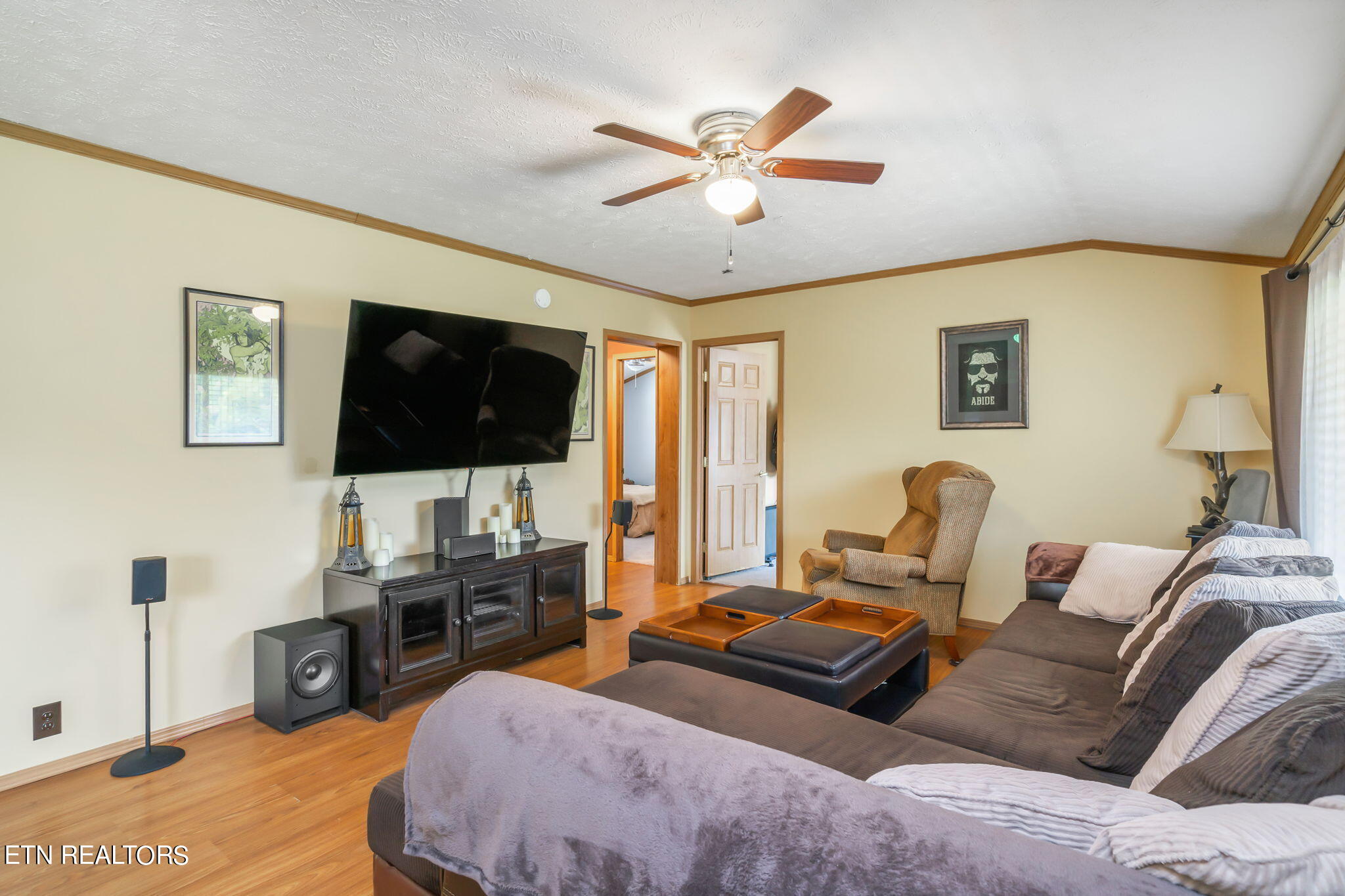 304 Comb Ridge Road Maynardville, TN 37807 - Photo 15 of 57 Living Room (2)