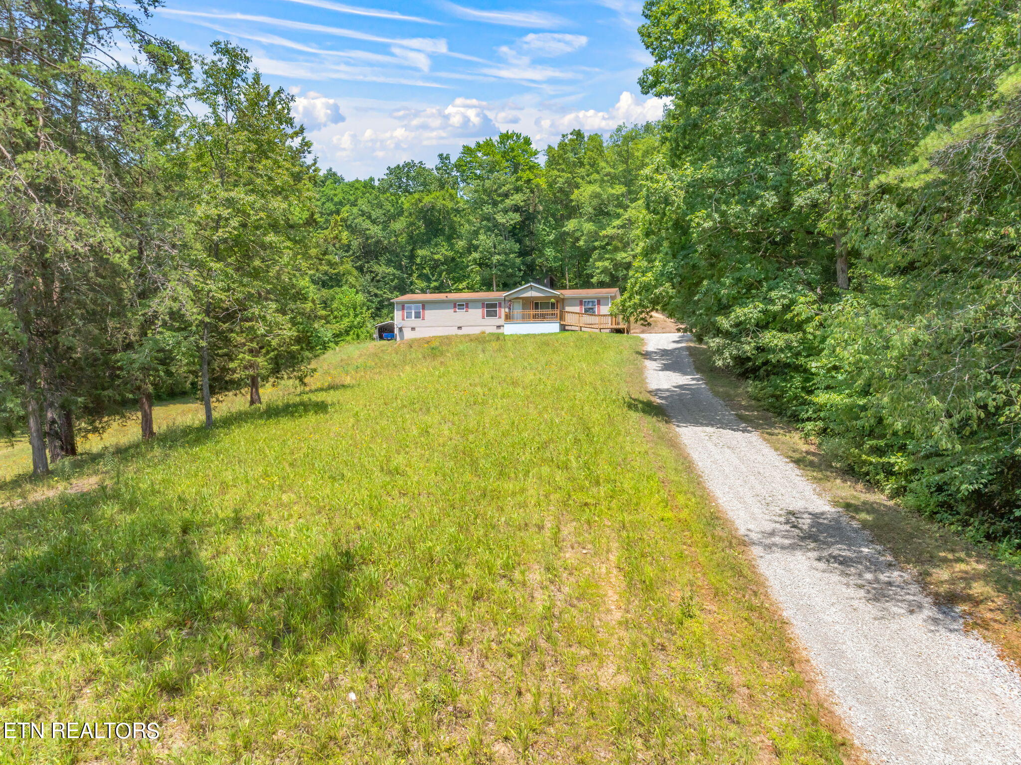 304 Comb Ridge Road Maynardville, TN 37807 - Photo 3 of 57 304 Comb Ridge Rd Property (1)