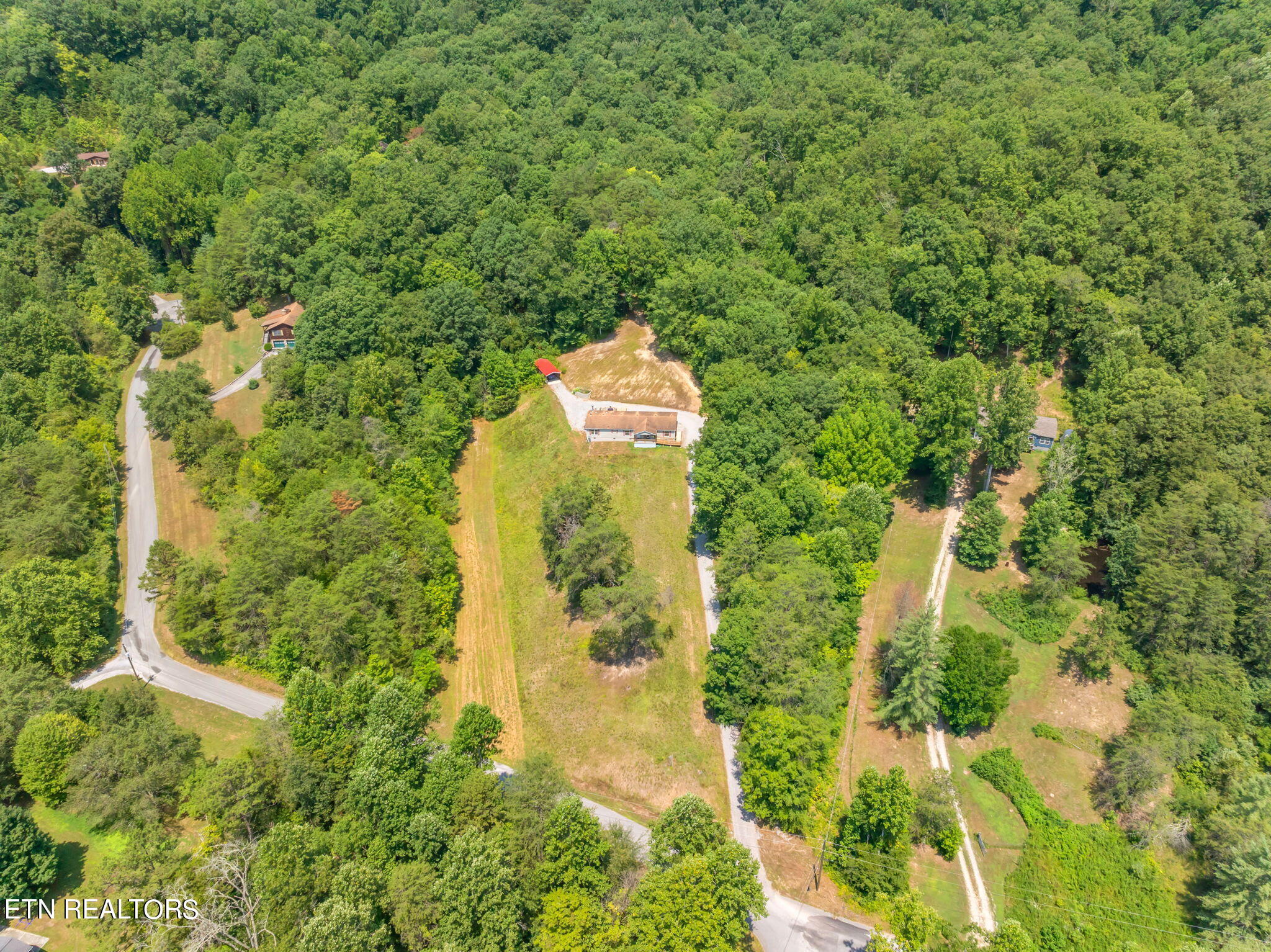 304 Comb Ridge Road Maynardville, TN 37807 - Photo 47 of 57 304 Comb Ridge Rd Property (9)