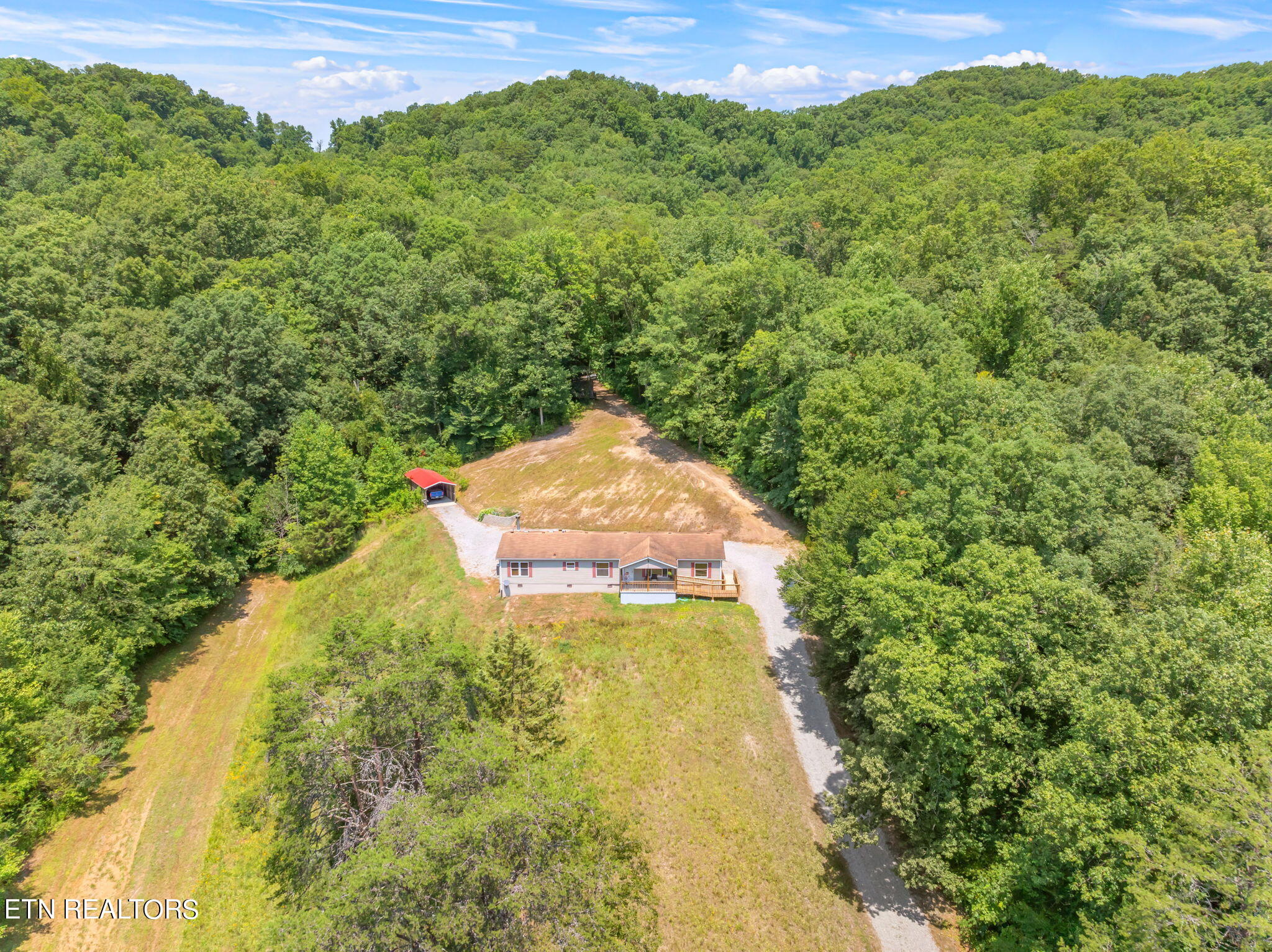 304 Comb Ridge Road Maynardville, TN 37807 - Photo 7 of 57 304 Comb Ridge Rd Property (6)