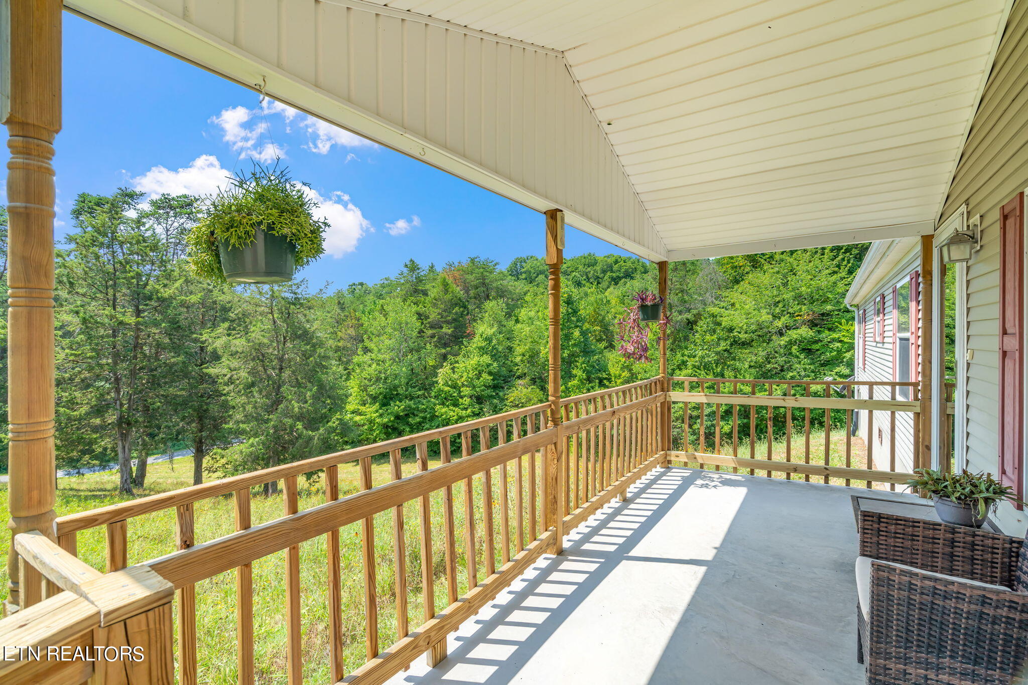 304 Comb Ridge Road Maynardville, TN 37807 - Photo 9 of 57 Front of Property (2)