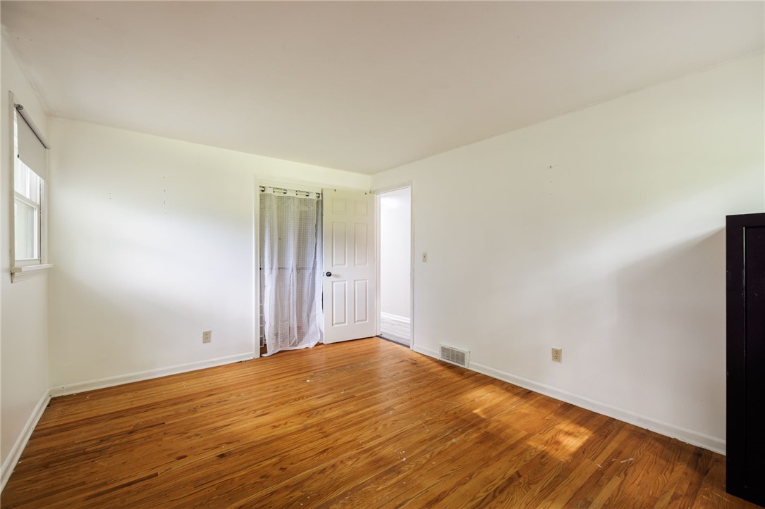 1062 Long Pond Road Greece, NY 14626 - Photo 23 of 41