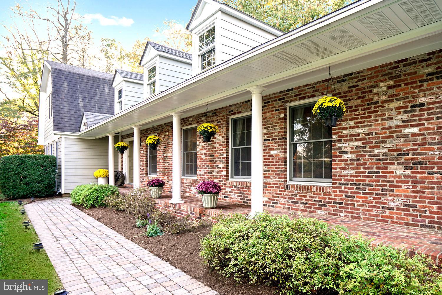 2520 Bennett Point Road Queenstown, MD 21658 - Photo 2 of 51 Ultimate Boaters Waterfront Traditional with Pier