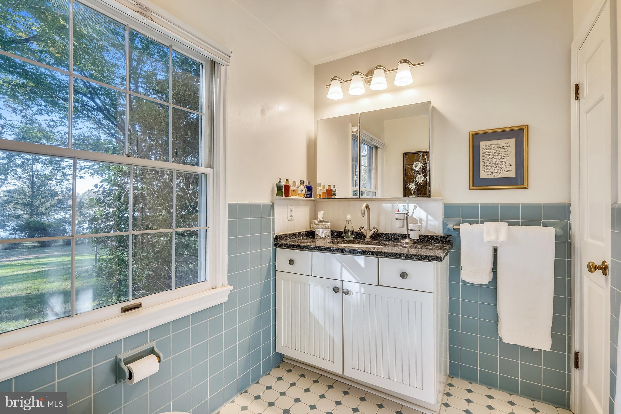 2520 Bennett Point Road Queenstown, MD 21658 - Photo 38 of 51 En Suite Decorative Tile and Granite Full Bath